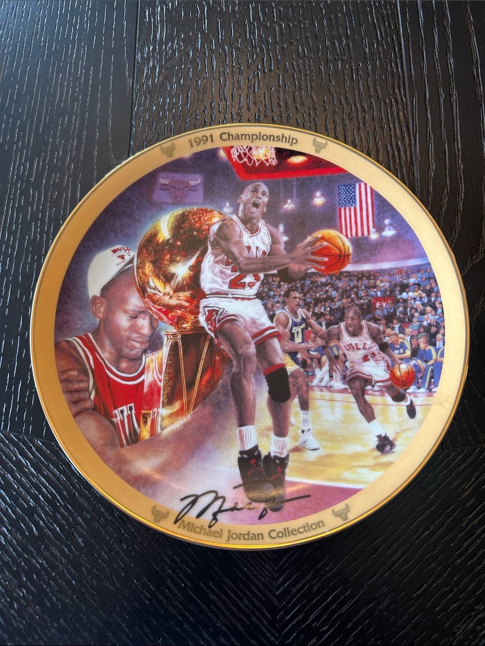 Michael Jordan Collection 1991 Championship Plate Porcelain Vintage Memorabilia